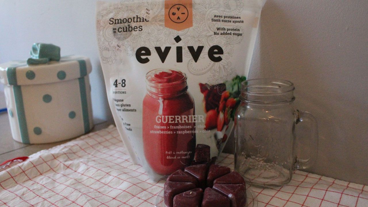 Image: 61bc970e26bb025d048b6444_larouquine-les-smoothies-evive-01.jpeg